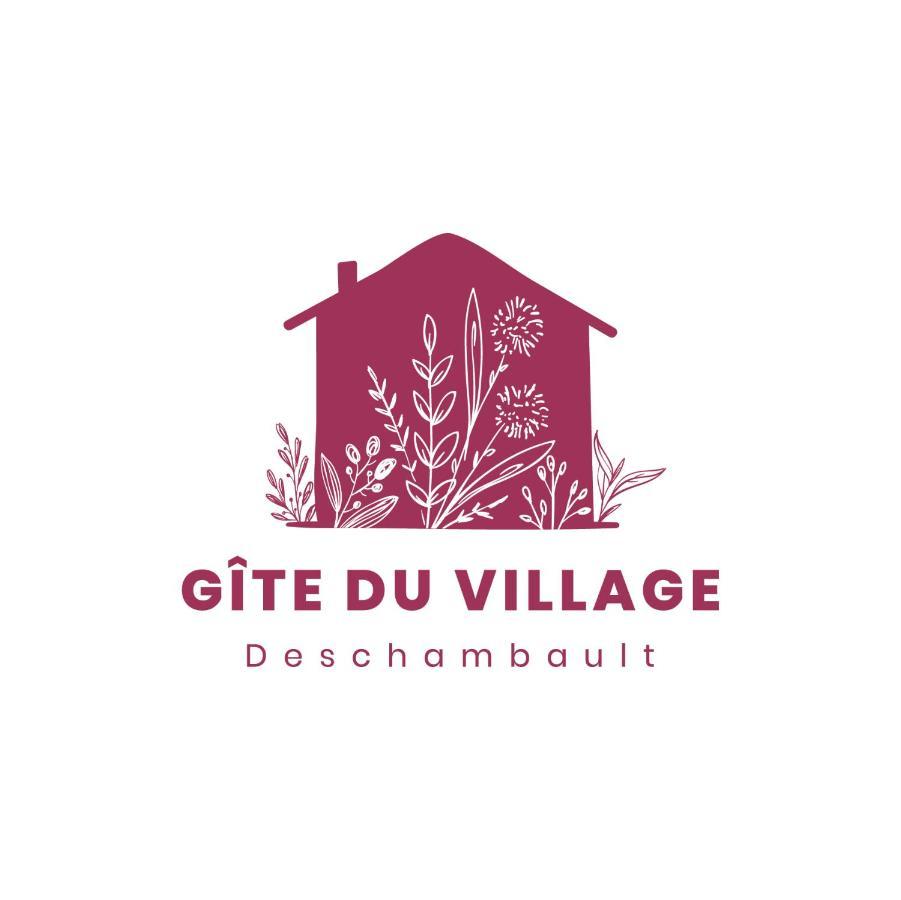 Gite Du Village - Deschambault Buitenkant foto